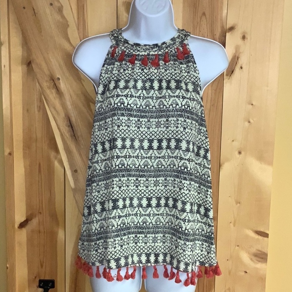 NWT THML Aztec Looking Halter Top w/ Braid around Neck & Tassel Detail (Small)